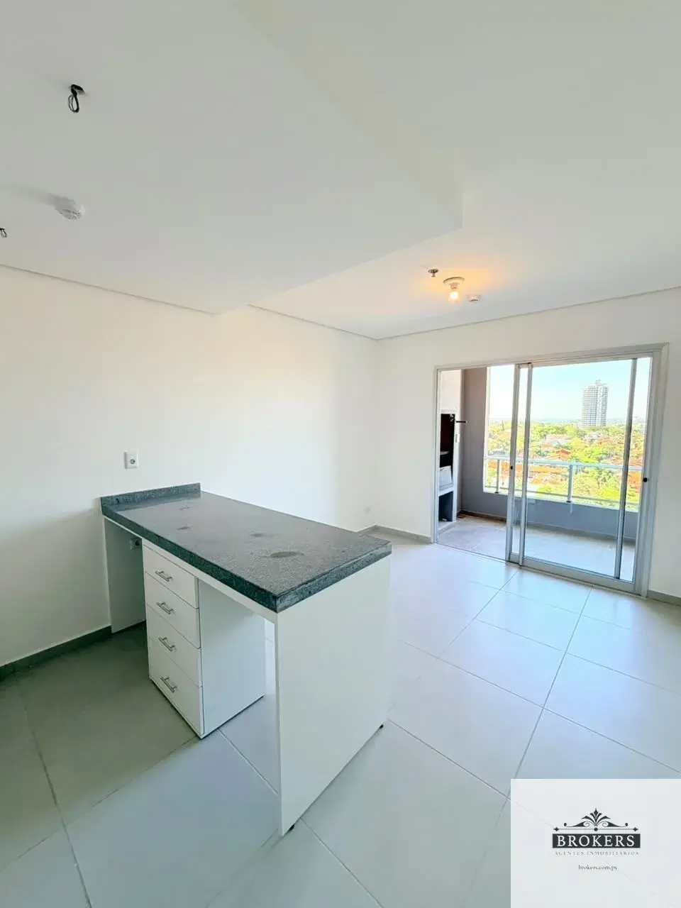 Apartamento de 1 Quarto à Venda em Mburucuyá, Assunção - Image 3