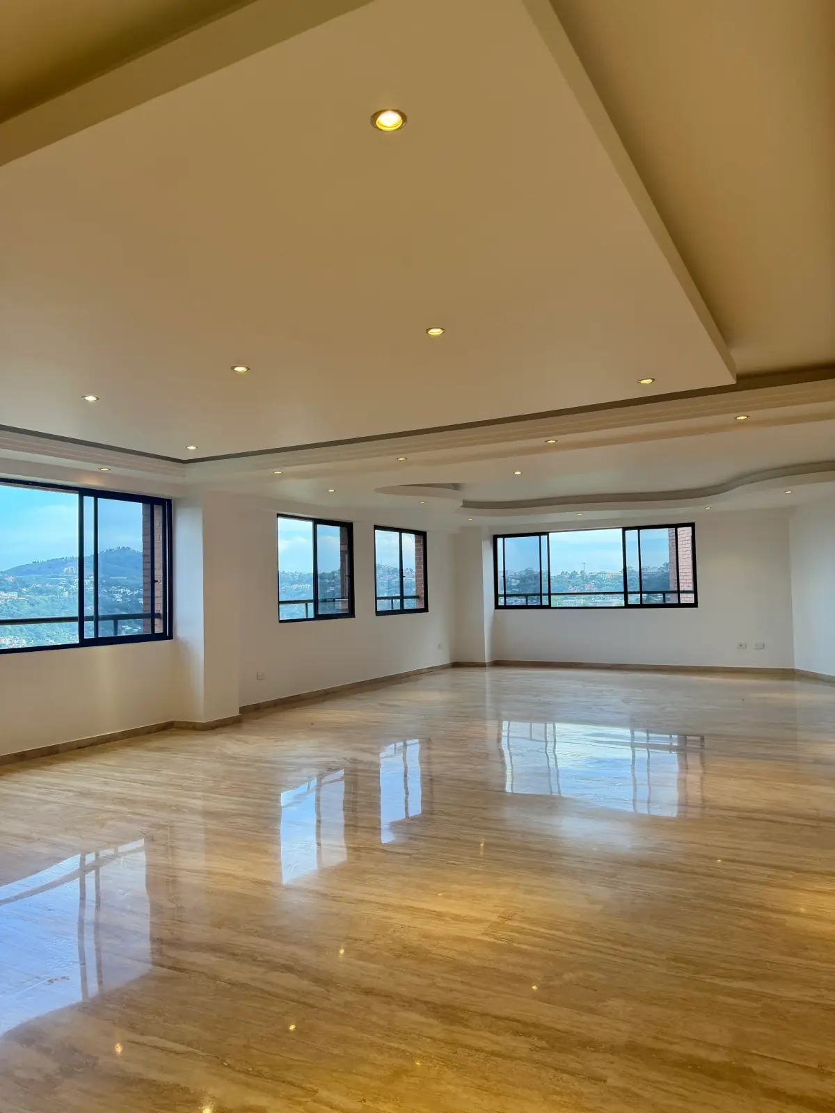 Penthouse en venta, Urb. Miranda, Caracas. - Image 6