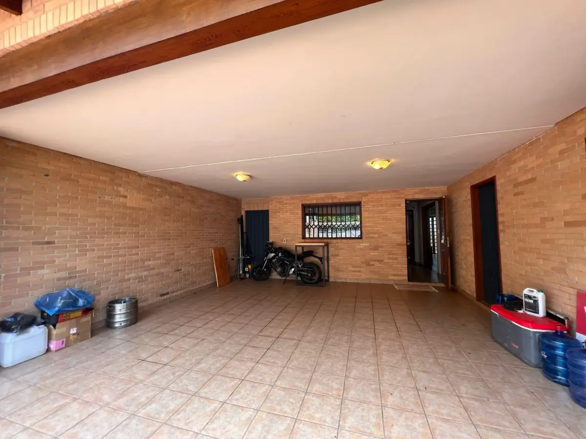 Casa de 4 dormitorios en Venta en Mburucuyá, Asunción - Image 11