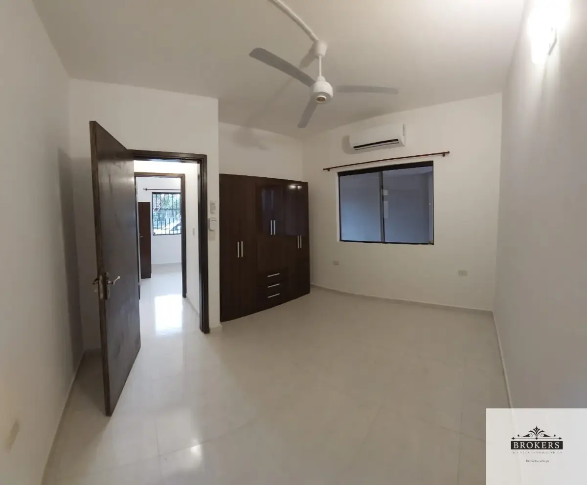 Departamento de 2 dormitorios en Alquiler en Ycuá Satí, Asunción - Image 10