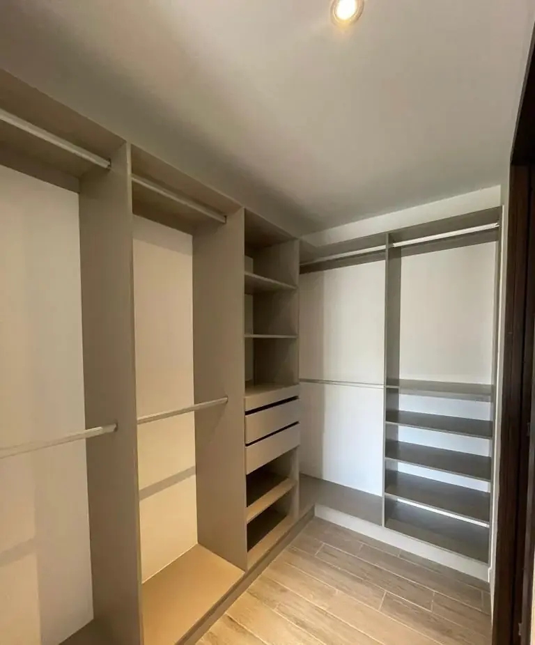 Apartamento de 3 quartos, 100m², para Aluguel na Zona 10, Cidade da Guatemala - Image 10