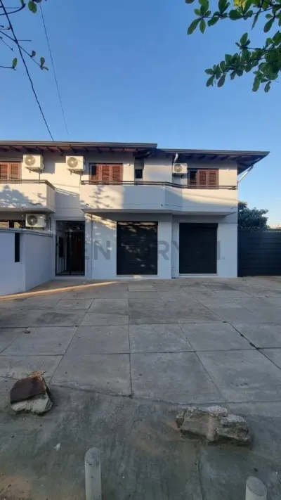Local Comercial de 45m² en Alquiler en San Jorge, Asunción
