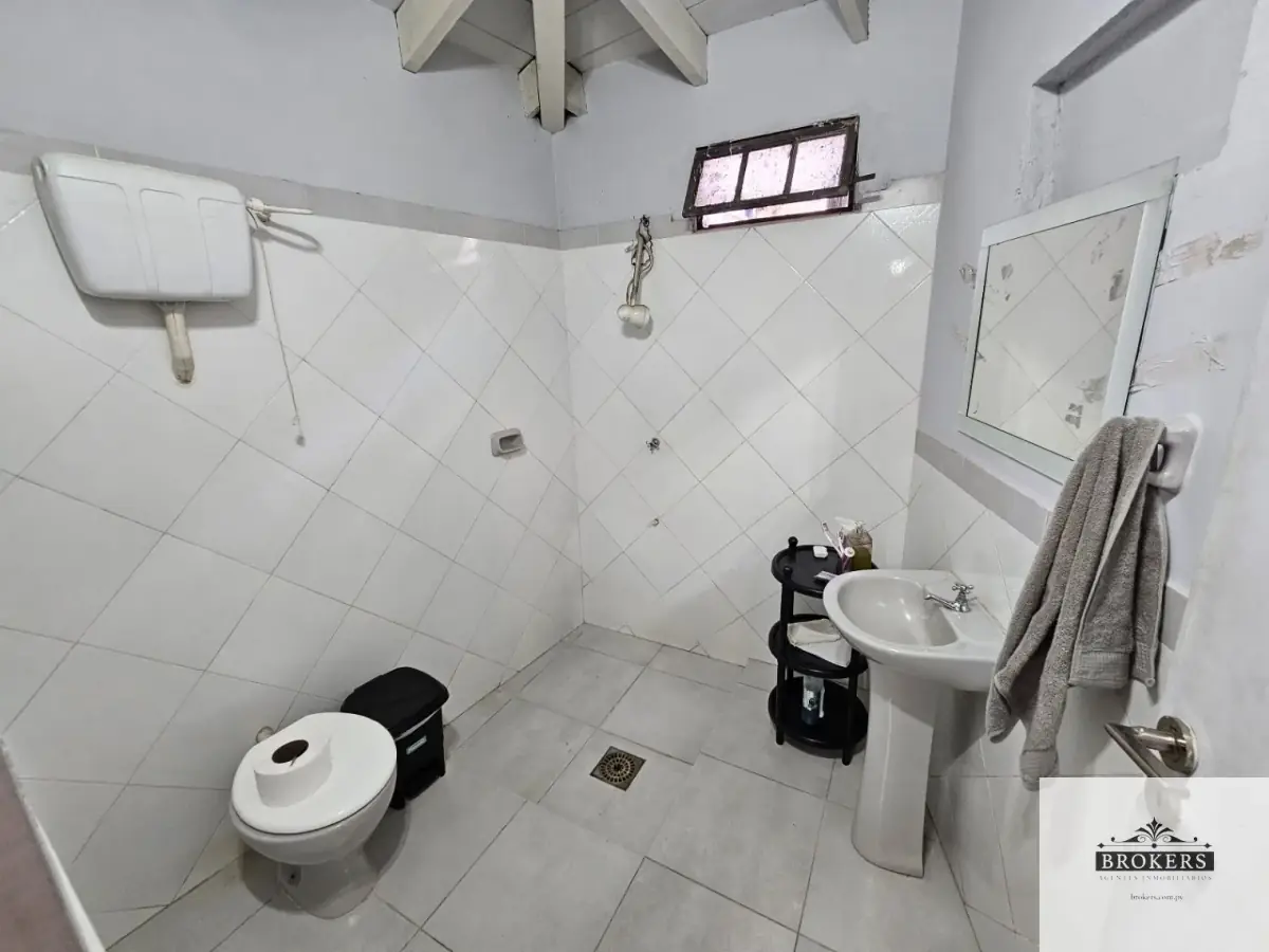 Office of 400m² for Sale in Ytay, Asunción - Image 8