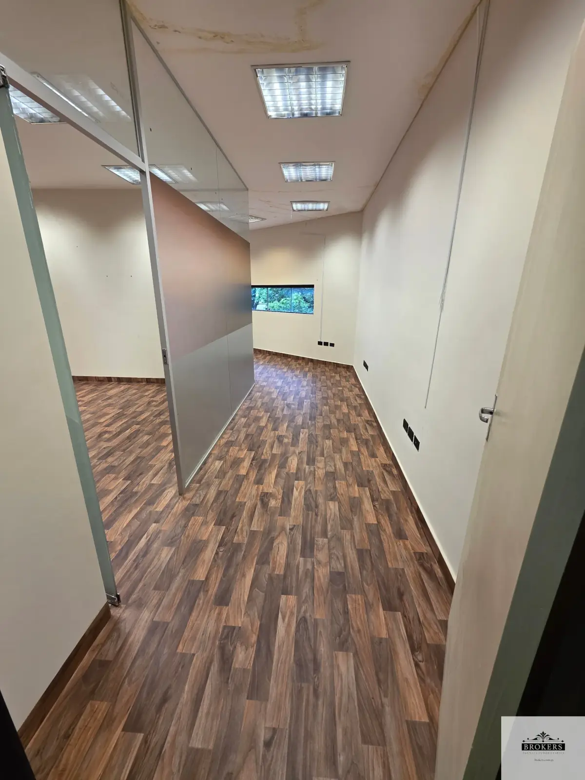 Local Comercial de 148m² en Alquiler en Recoleta, Asunción - Image 6