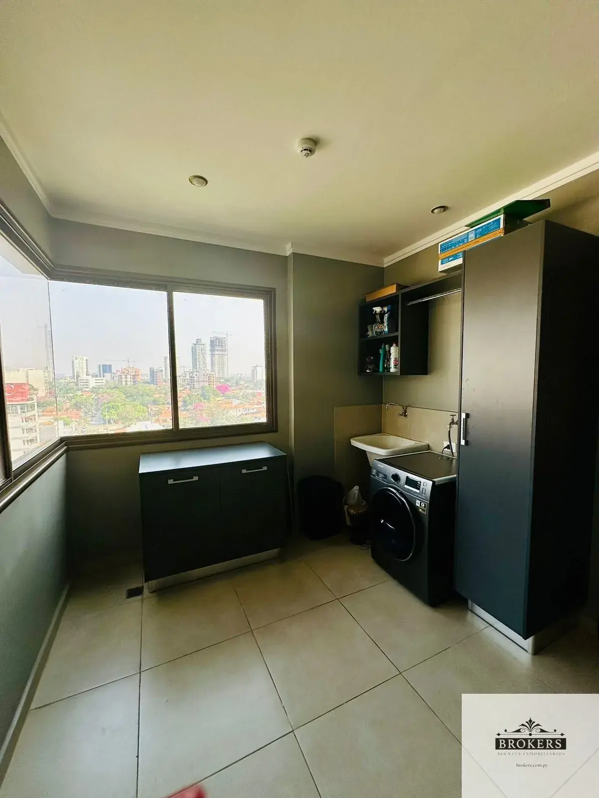 Apartamento de 2 quartos para Aluguel em Carmelitas, Assunção - Image 15