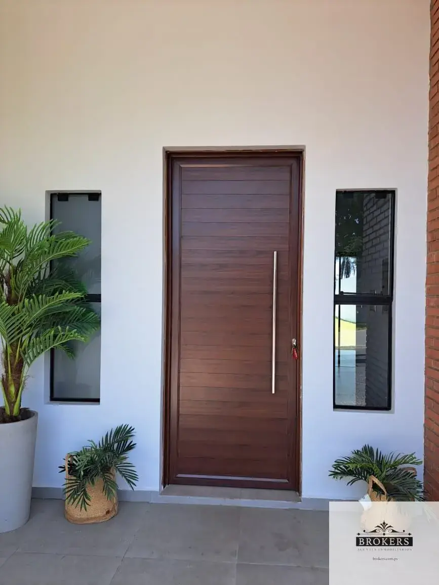 3-Bedroom House for Sale in Loma Merlo, Luque - Image 6