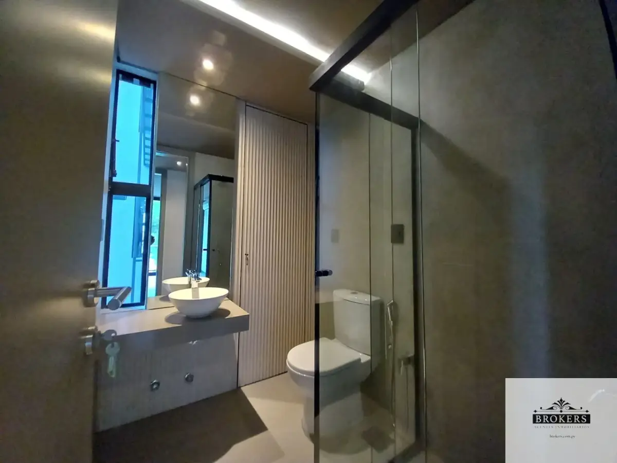 2-Bedroom Apartment for Sale in Herrera, Asunción - Image 13