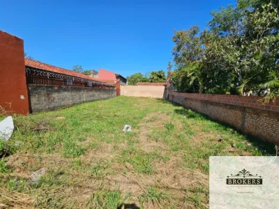 360m² Land for Sale in Laurelty, Luque