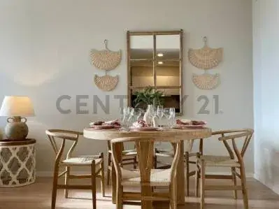 Departamento de 2 dormitorios en Venta en Recoleta, Asunción - Image 4
