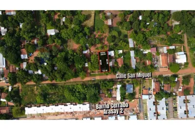 Terreno de 360m² en Venta en Yaguareté Corá, Luque