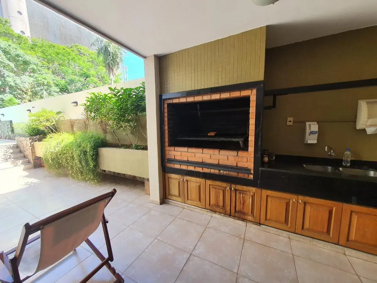 2-Bedroom Apartment for Sale in Carmelitas, Asunción - Image 4
