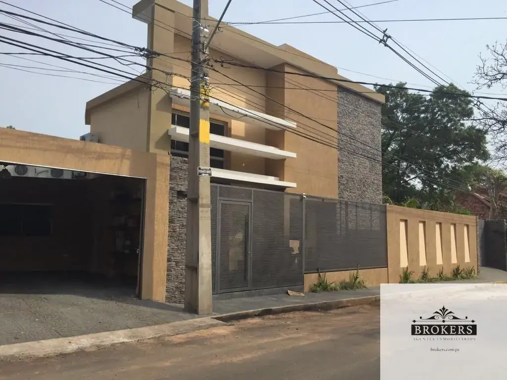 Casa de 5 dormitorios en Venta en Mburicaó, Lambaré - Image 20