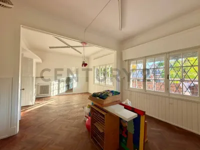 Casa de 5 dormitorios en Venta en Parque Batlle, Montevideo