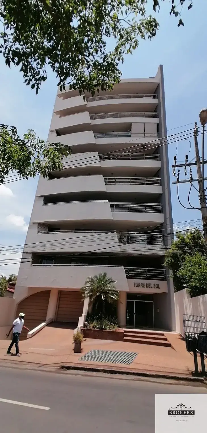 3-Bedroom Apartment for Sale in Carmelitas, Asunción - Image 5