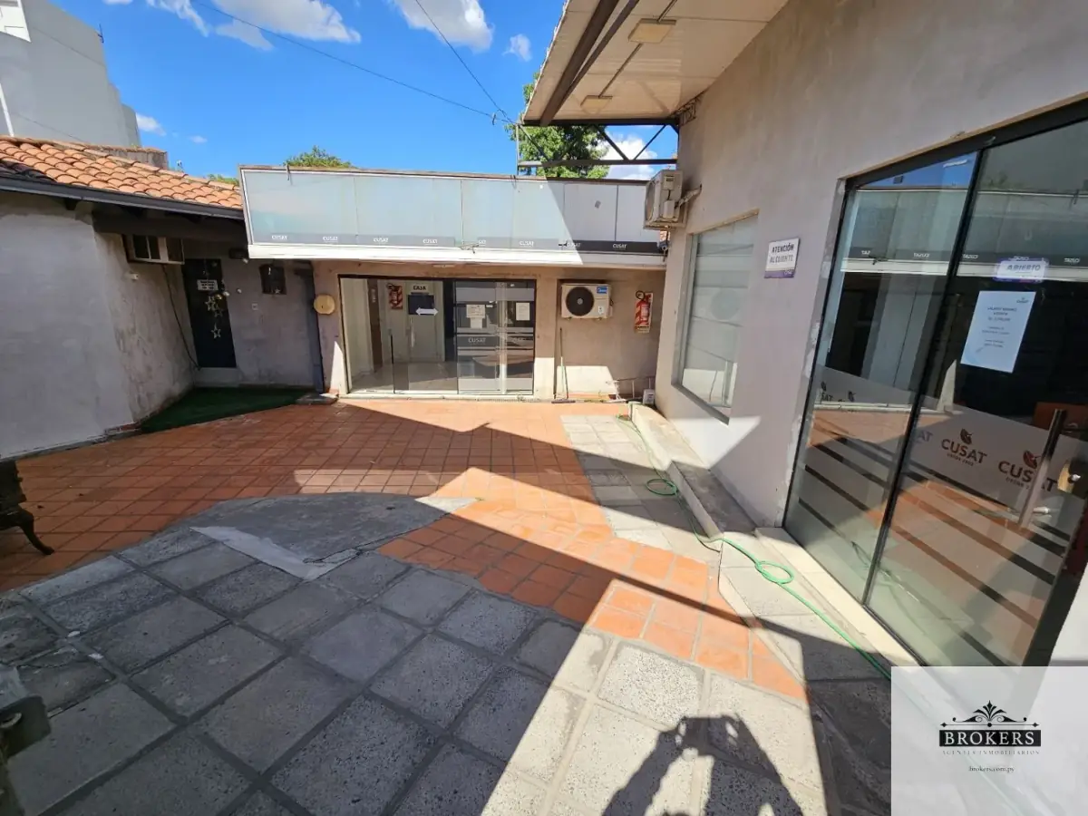 Office of 400m² for Sale in Ytay, Asunción - Image 6