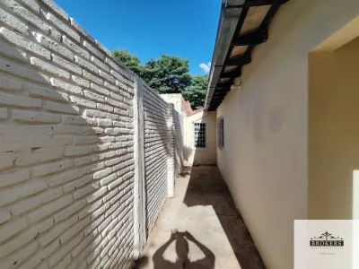 3-Bedroom House for Sale in Fernando de la Mora