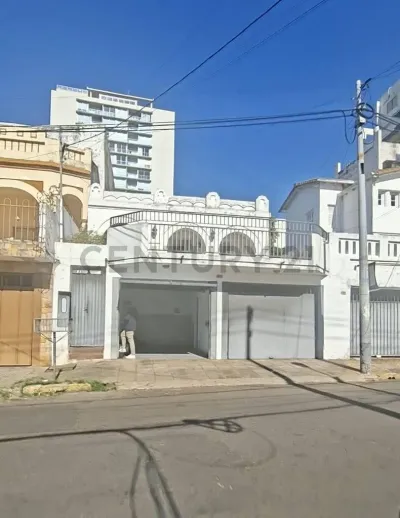 Espaço Comercial de 158m² para Aluguel em General Díaz, Assunção