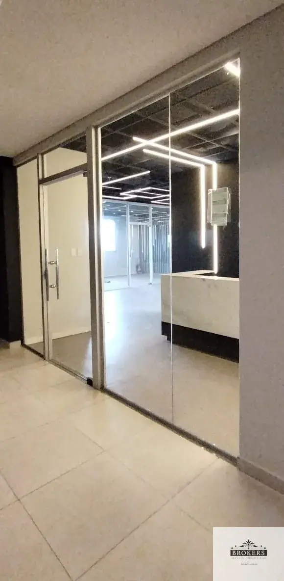 Espaço Comercial de 215m² para Aluguel em Ycuá Satí, Assunção - Image 7