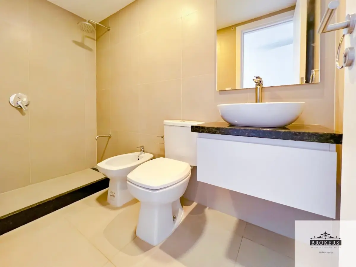 Apartamento de 2 Quartos à Venda em Jara, Assunção - Image 5