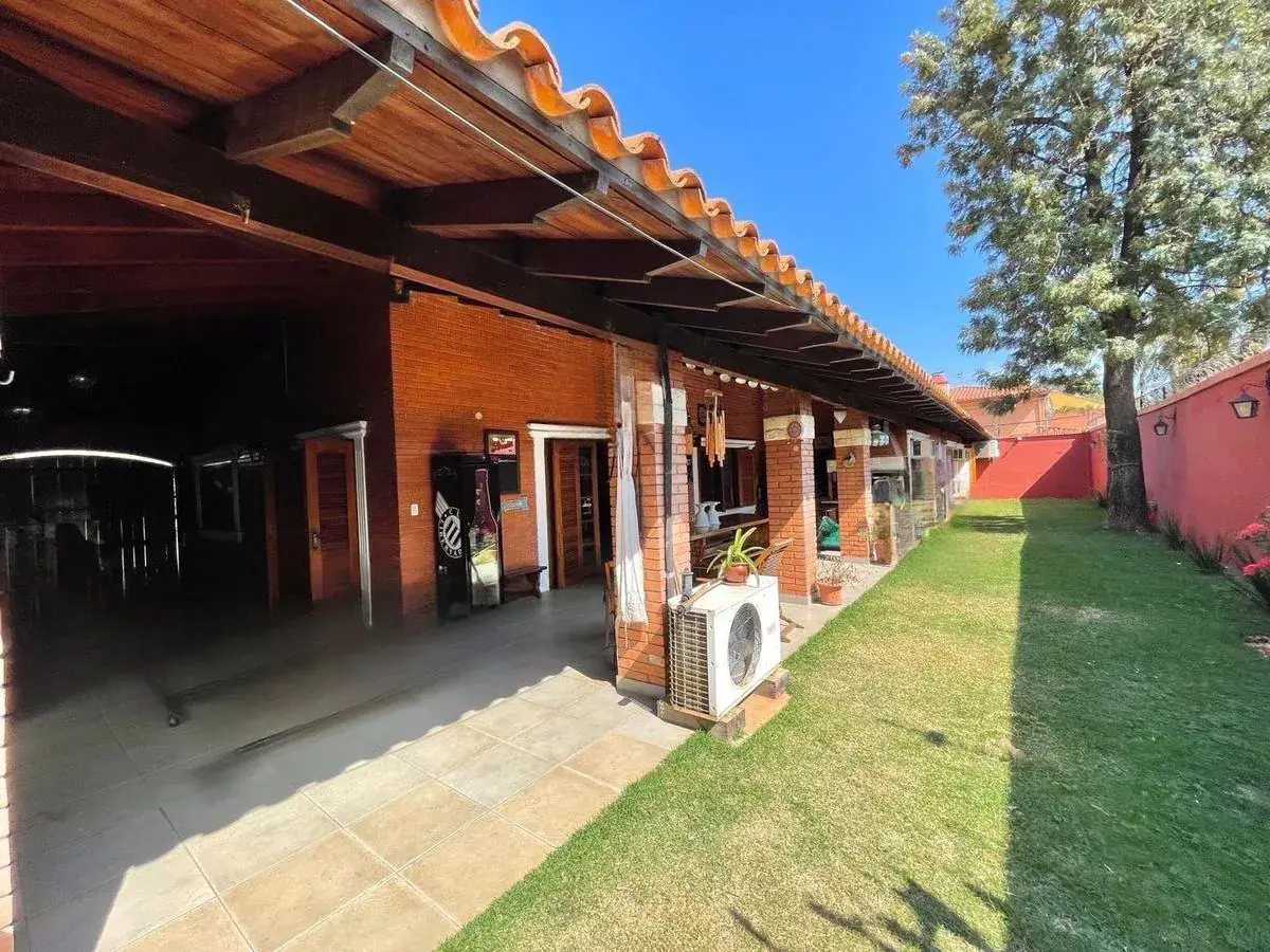 Casa de 4 quartos à Venda em Ytay, Assunção - Image 12