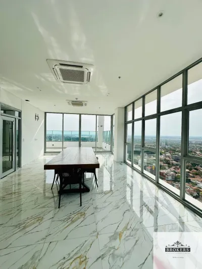 Departamento de 3 dormitorios en Venta en Manorá, Asunción