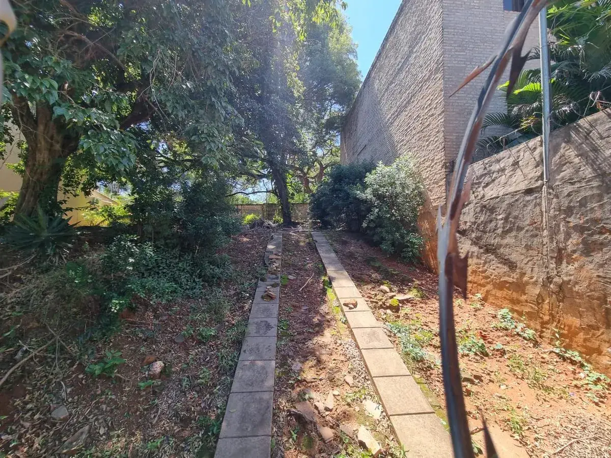 464m² Lot for Sale in Carmelitas, Asunción - Image 5