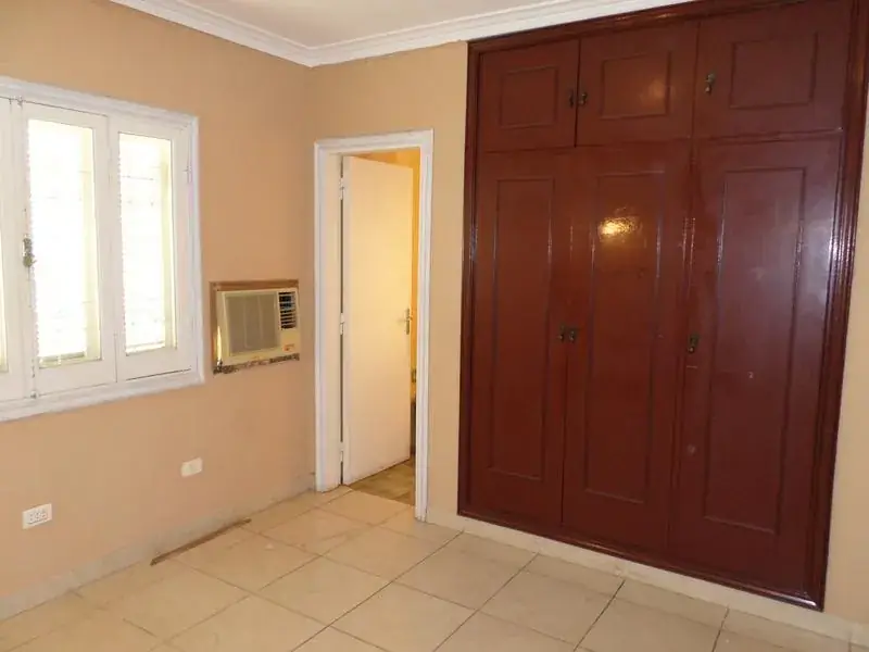 4-Bedroom House for Sale in Recoleta, Asunción - Image 11