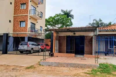 Local Comercial de 40m² en Alquiler en Loma Merlo, Luque