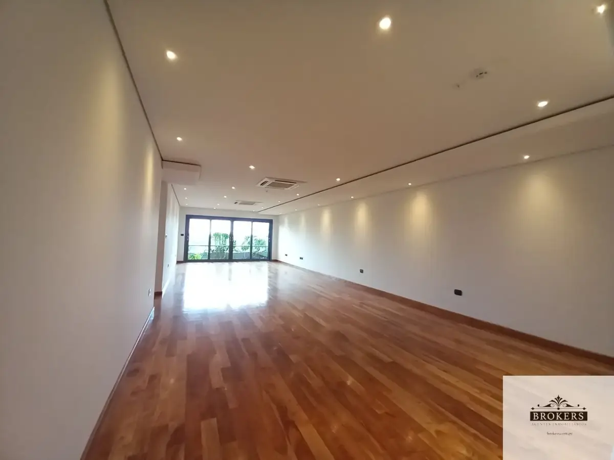 Apartamento de 2 dormitórios à Venda em Madame Lynch, Assunção - Image 4