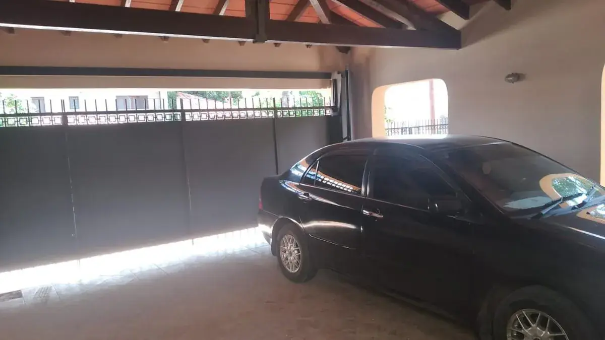 Casa de 5 dormitorios en Venta en Mburucuyá, Asunción - Image 9