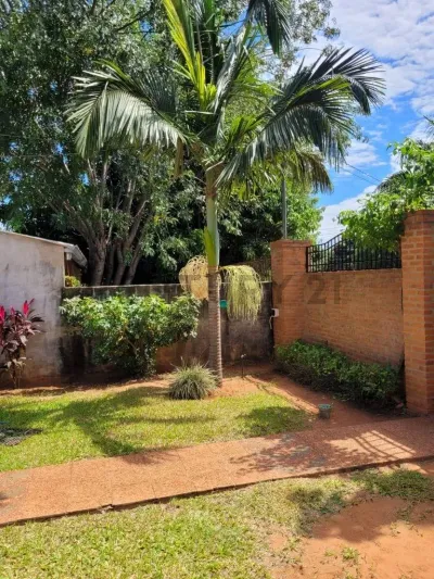 Casa de 2 dormitorios en Venta en San Lorenzo