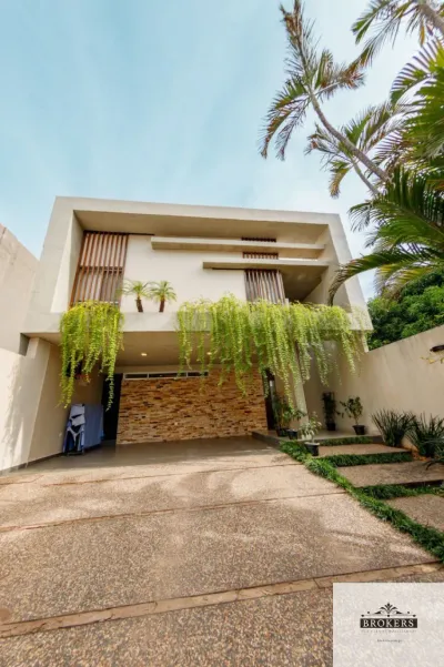 Casa de 3 dormitorios en Venta en Loma Pytá, Asunción
