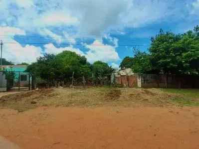 Terreno de 360m² en Venta en Kennedy, Capiatá