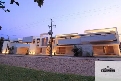 3-Bedroom House for Sale in Mburucuyá, Asunción
