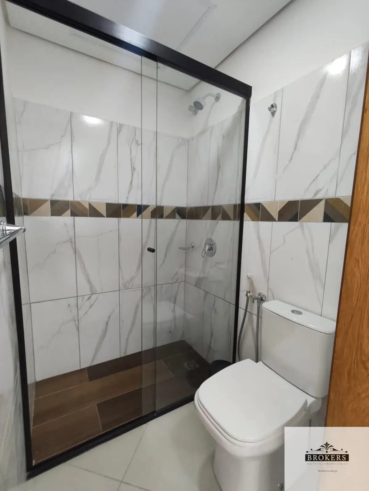 1-Bedroom Apartment for Rent in Luis Alberto de Herrera, Asunción - Image 13