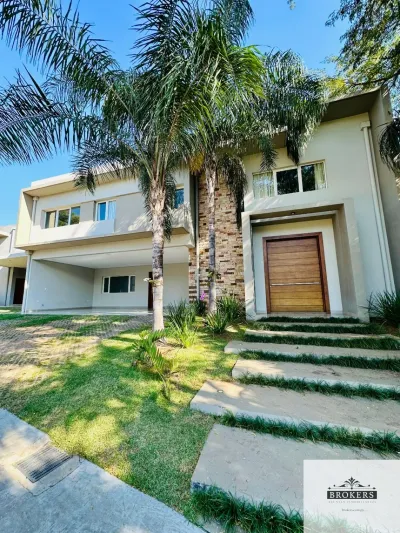 4-Bedroom House for Sale in Mbocayaty, Asunción