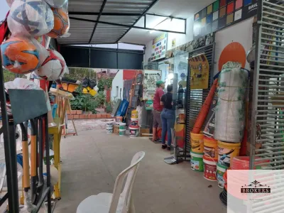 Local Comercial de 150m² en Venta en San Blas, San Antonio