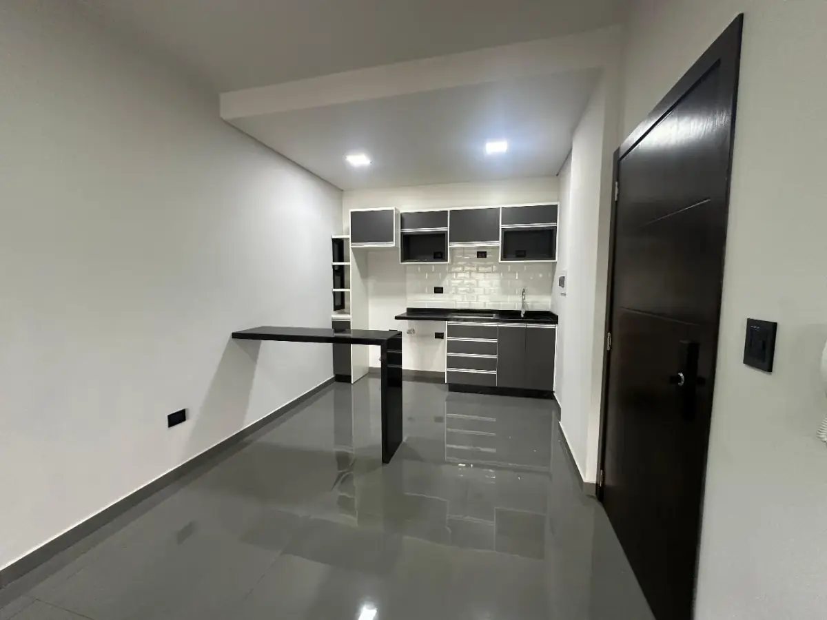 Departamento de 2 dormitorios en Venta en San Isidro, San Lorenzo - Image 6