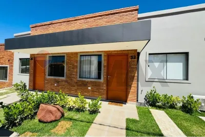 Casa de 2 dormitorios en Venta en Tayazuape, San Lorenzo