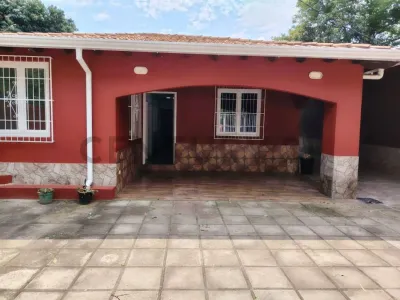 3-Bedroom House for Sale in Ypané