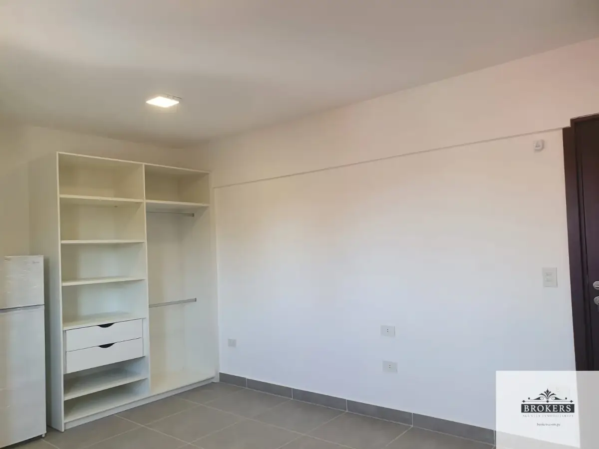 Apartamento de 1 Quarto para Aluguel em San Blas, Mariano Roque Alonso - Image 5