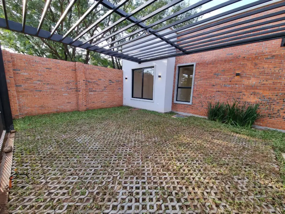 Casa de 3 dormitorios en Venta en San Bernardino