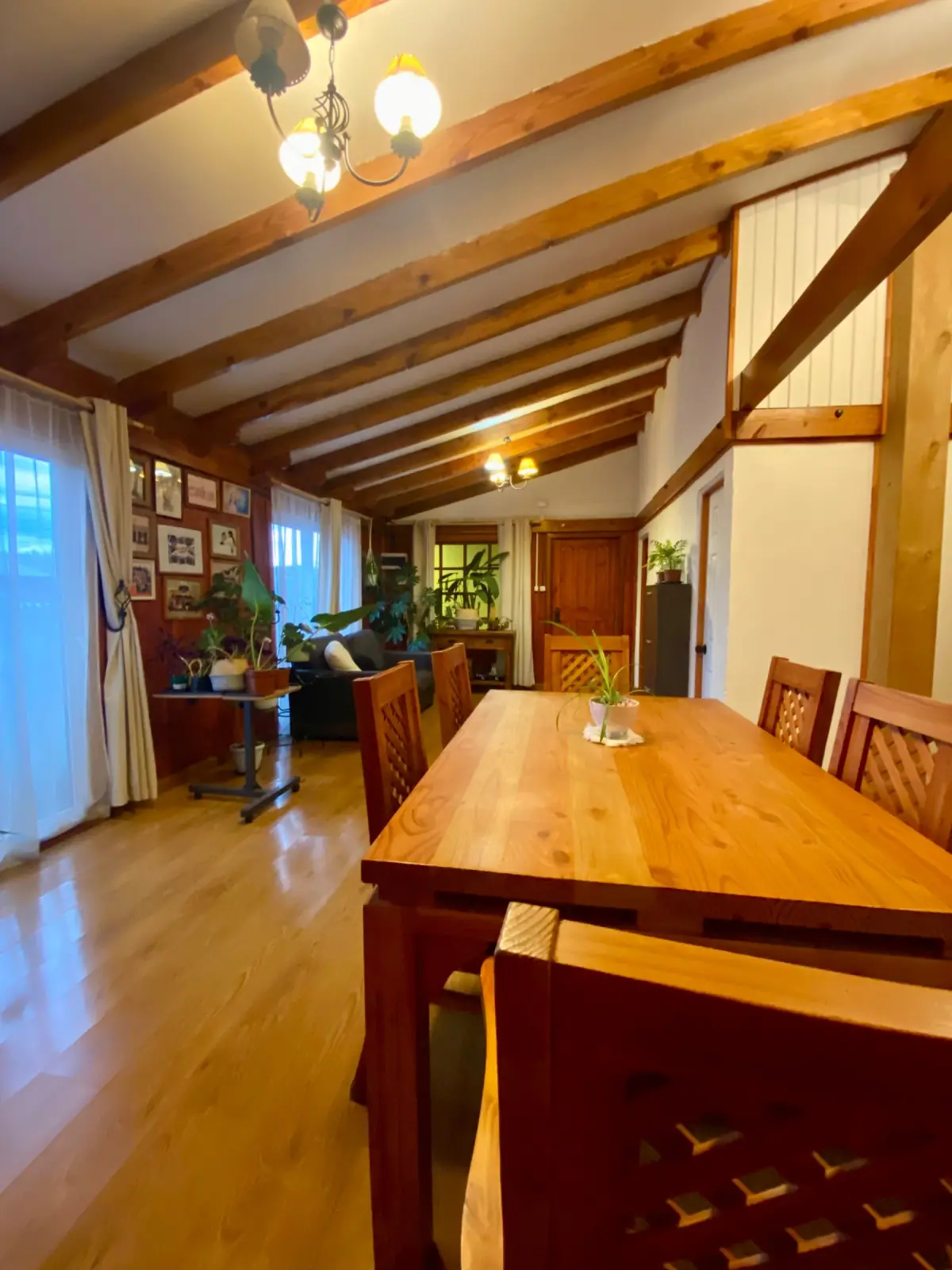 Casa de 3 quartos, 130m², à Venda em Victoria - Image 3