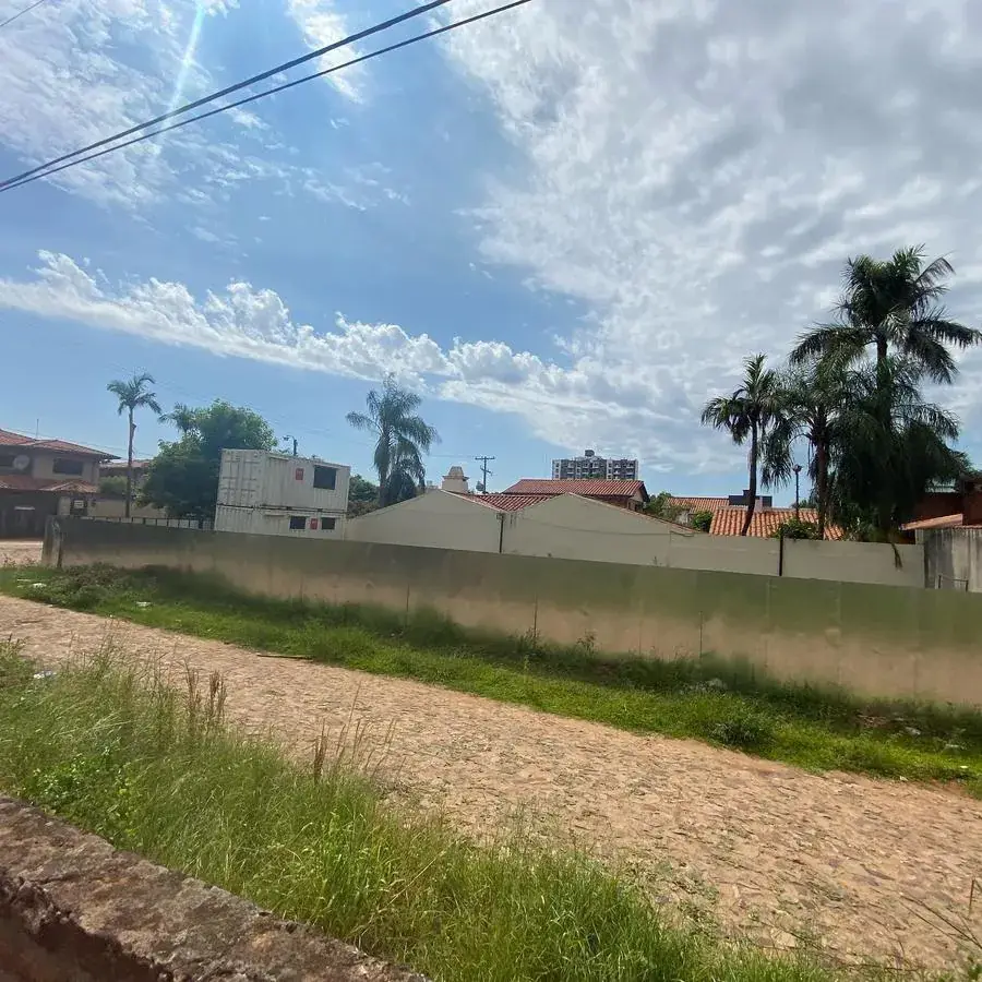 Retail Space of 3,700m² for Sale in Laguna Grande, Fernando de la Mora - Image 4