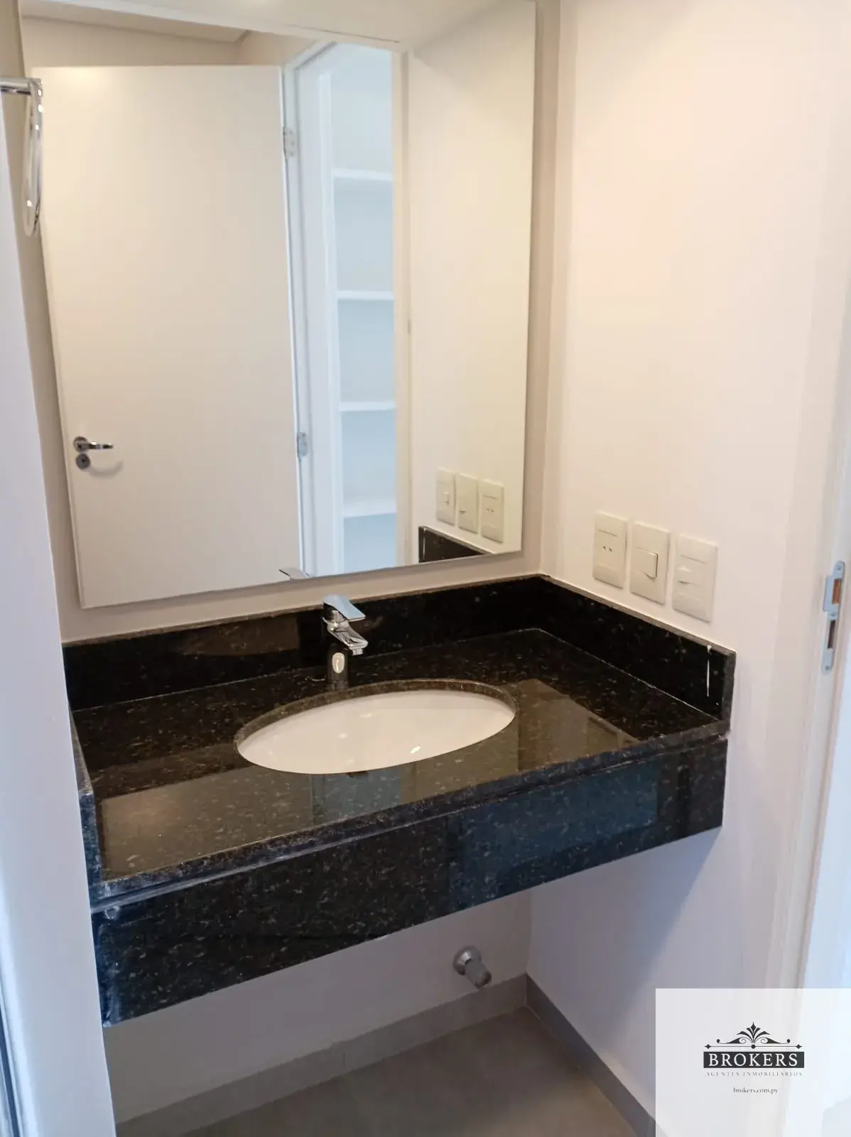 Apartamento de 2 quartos à venda em Tacumbu, Assunção - Image 20