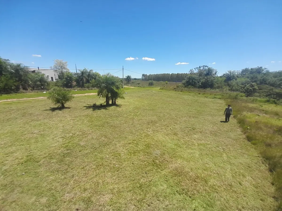 Vendo Terreno en Sanber de 500m2 a 200 metros de la ruta Luque-Sanber - Image 2