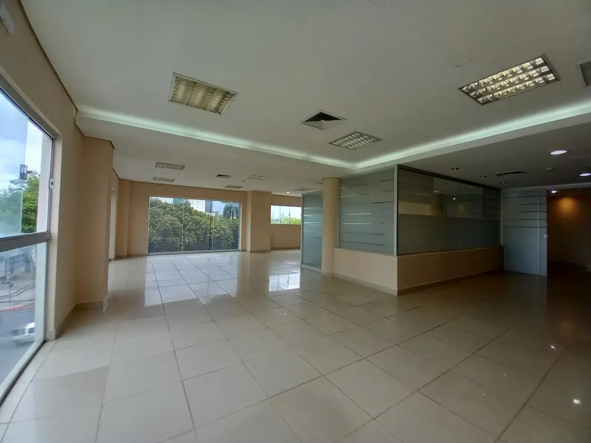 Commercial Space of 180m² for Rent in Recoleta, Asunción - Image 7