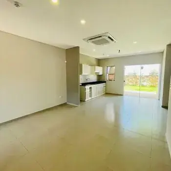 Casa de 3 dormitorios en Venta en Cuarto Barrio, Luque - Image 5