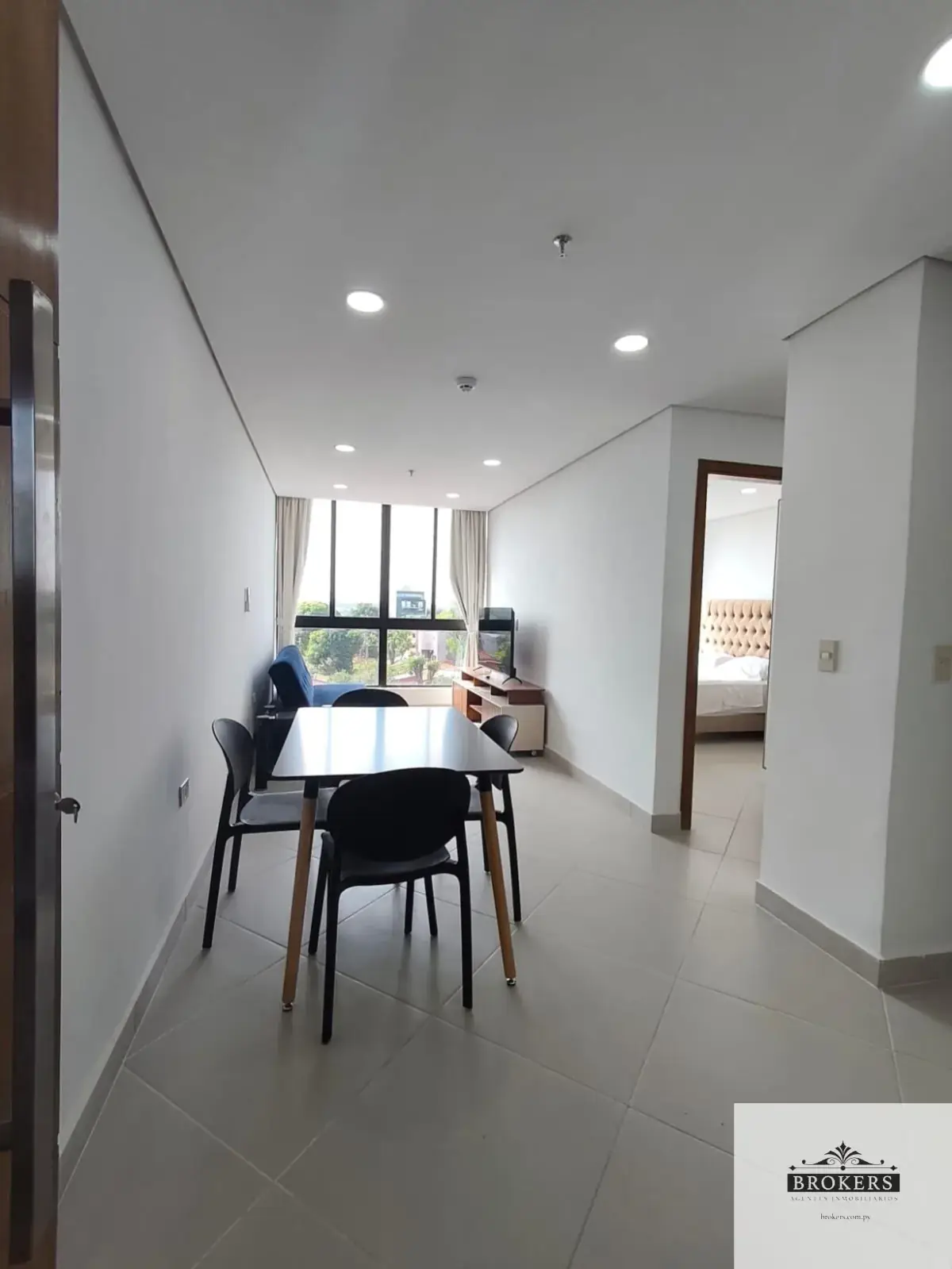 1-Bedroom Apartment for Rent in Luis Alberto de Herrera, Asunción - Image 4