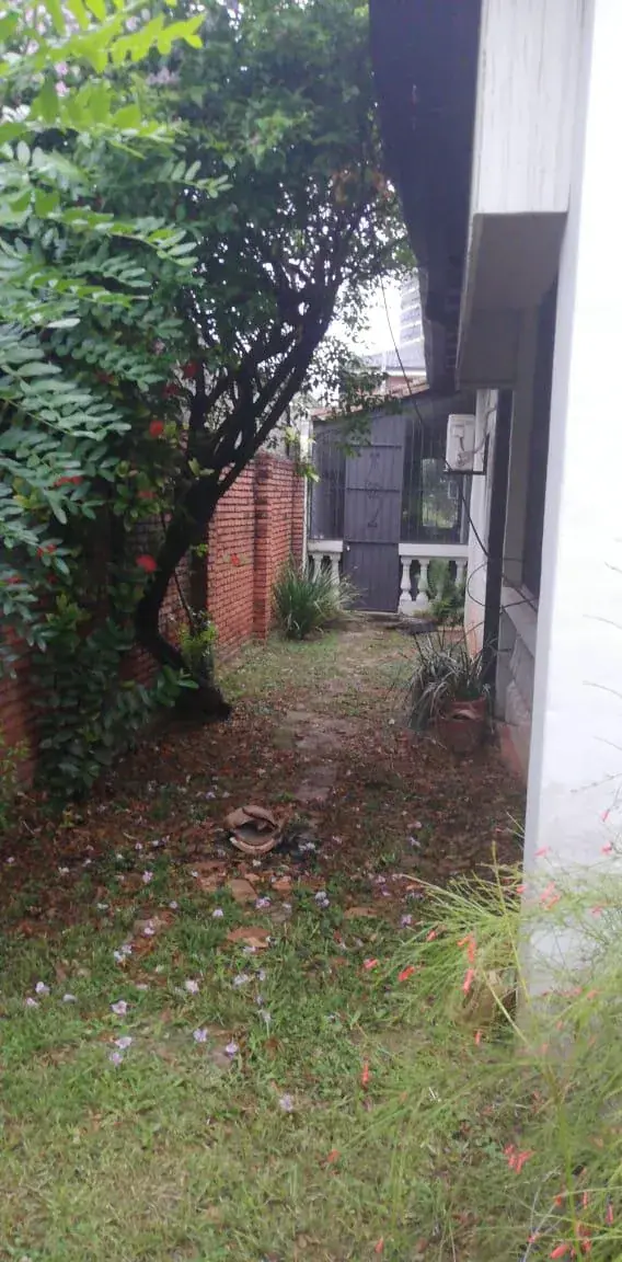 Casa de 3 dormitorios en Venta en San Jorge, Asunción - Image 7